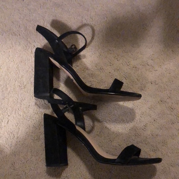 Gianni Bini block heels - Picture 2 of 3